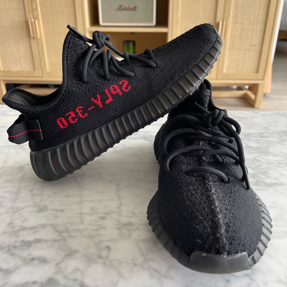 Yeezy Boost 350 V2 ‘Bred’